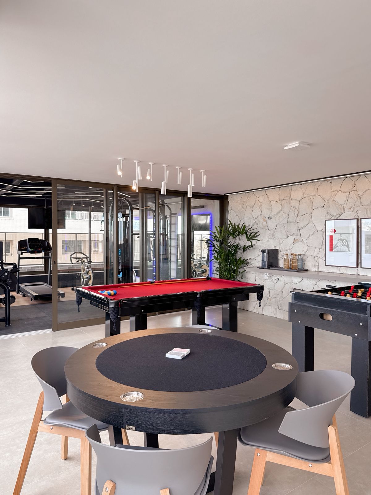 WhatsApp Image 2025-11-28 at 06.48.55 (2) - Thiago Felipe