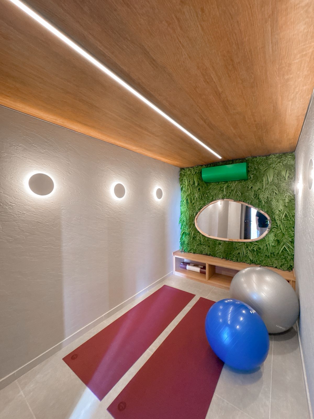 WhatsApp Image 2025-11-28 at 06.49.02 (1) - Thiago Felipe