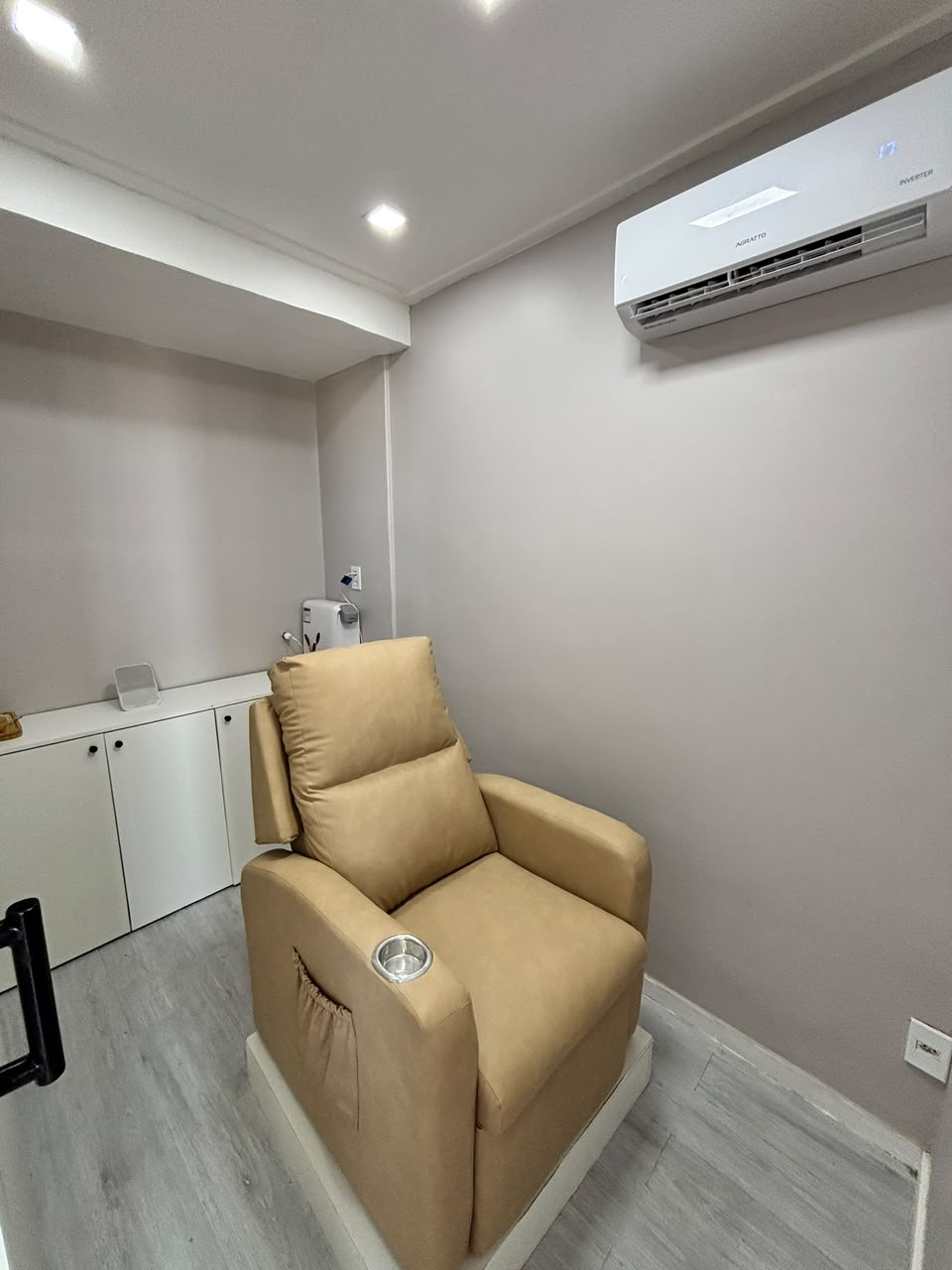 07_outros_sala_pequena_03