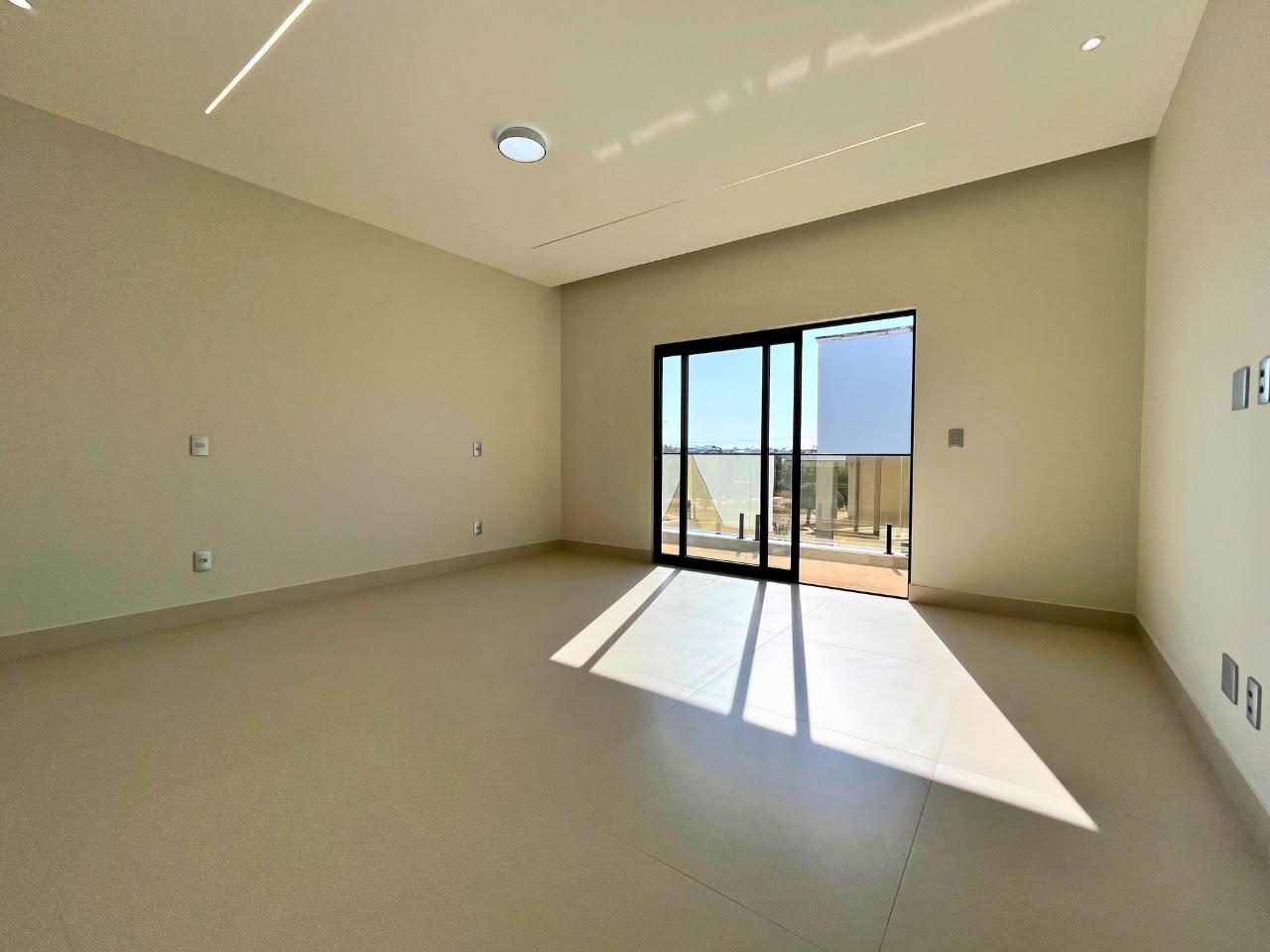 04_quartos_suites_quarto_04